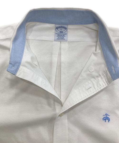BROOKS BROTHERS（ブルックスブラザーズ）BROOKS BROTHERS (ブルックスブラザーズ) ワンポイント REGULAR ボタンダウンシャツ ホワイト サイズ:Lの古着・服飾アイテム