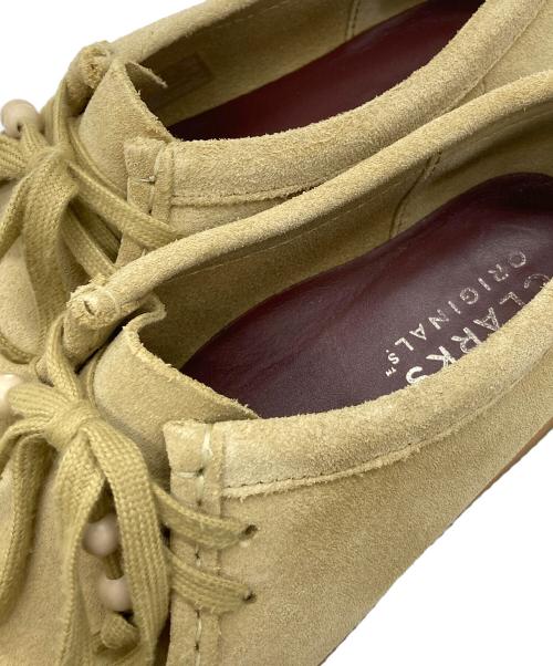 CLARKS（クラークス）CLARKS (クラークス) ワラビー/wallacraft bee ベージュ サイズ:235㎝の古着・服飾アイテム