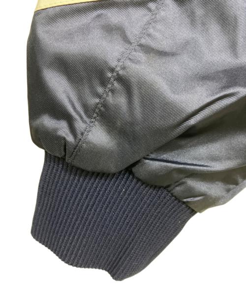 adidas（アディダス）adidas (アディダス) ナイロンジップジャケット ホワイト サイズ:Ｌの古着・服飾アイテム
