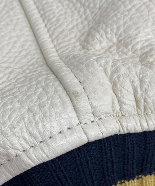 AVIREX（アヴィレックス）AVIREX (アヴィレックス) SKOOKUM VARSITY JACKET ネイビー サイズ:SIZE Mの古着・服飾アイテム
