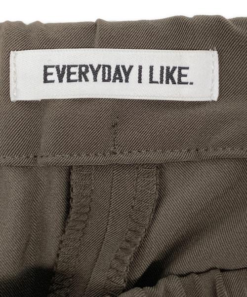 EVERYDAY I LIKE.（エヴリデイ アイ ライク）EVERYDAY I LIKE. (エヴリデイ アイ ライク) Effortless パンツ ベージュ サイズ:34の古着・服飾アイテム