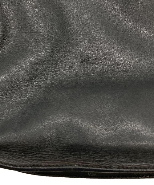 PRADA（プラダ）PRADA (プラダ) ナッパレザーフリンジ 2WAYトートバッグ ブラックの古着・服飾アイテム