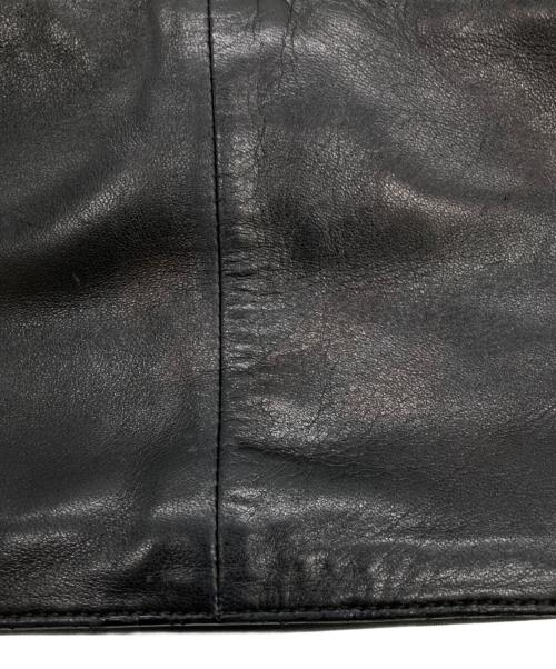PRADA（プラダ）PRADA (プラダ) ナッパレザーフリンジ 2WAYトートバッグ ブラックの古着・服飾アイテム