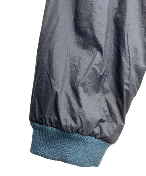 Patagonia（パタゴニア）Patagonia (パタゴニア) リバーシブル・シェルド・マイクロディニ・ジャケット ネイビー サイズ:SIZE Mの古着・服飾アイテム