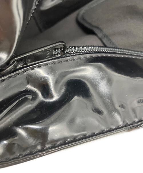 Herve Chapelier（エルベシャプリエ）Herve Chapelier (エルベシャプリエ) ヴェルニ エナメルトートバッグ ブラックの古着・服飾アイテム