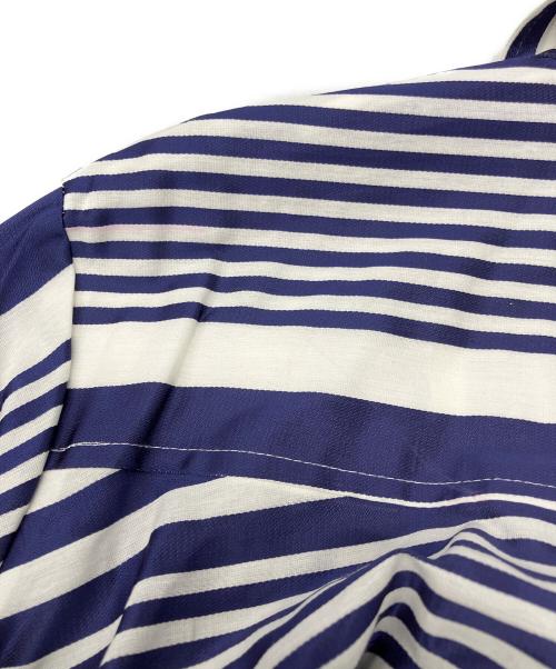 Vivienne Westwood ANGLOMANIA（ヴィヴィアンウエストウッドアングロマニア）Vivienne Westwood ANGLOMANIA (ヴィヴィアンウエストウッドアングロマニア) バックオープンストライプワンピース ブルー×ホワイト サイズ:40の古着・服飾アイテム