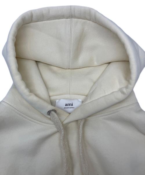 ami（アミ）ami (アミ) 裏起毛 ロゴパッチ プルオーバーパーカー アイボリー サイズ:Sの古着・服飾アイテム