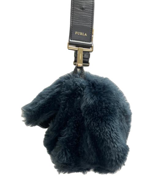 FURLA（フルラ）FURLA (フルラ) ファーショルダーバッグ ネイビーの古着・服飾アイテム