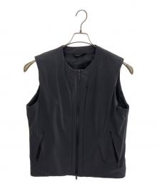 ALLTERRAIN（オルタレイン）の古着「DESCENTE ALLTERRAIN LIGHTWEIGHT VEST」｜グレー