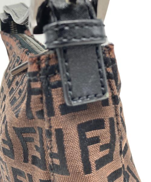 FENDI（フェンディ）FENDI (フェンディ) ズッカ ミニハンドバッグ ブラウン・ブラックの古着・服飾アイテム