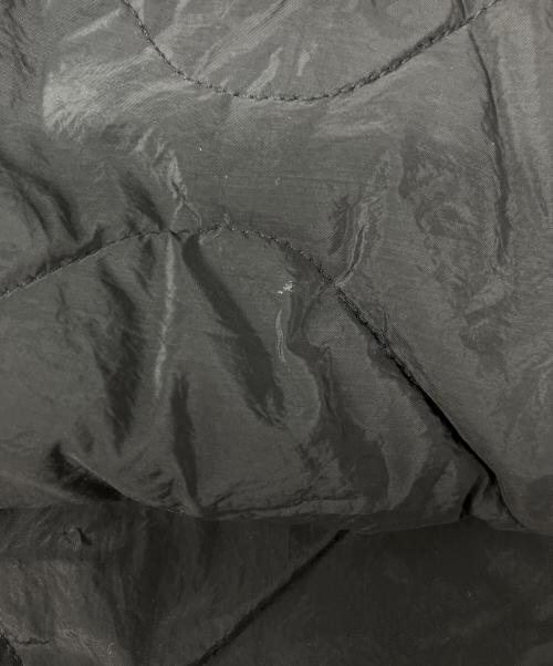 STONE ISLAND（ストーンアイランド）STONE ISLAND (ストーンアイランド) リバーシブルキルティングジャケット ブラック サイズ:Mの古着・服飾アイテム