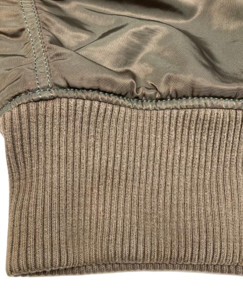 ALPHA INDUSTRIES（アルファインダストリーズ）ALPHA INDUSTRIES (アルファインダストリーズ) ワッペンフライトジャケット オリーブ サイズ:Mの古着・服飾アイテム