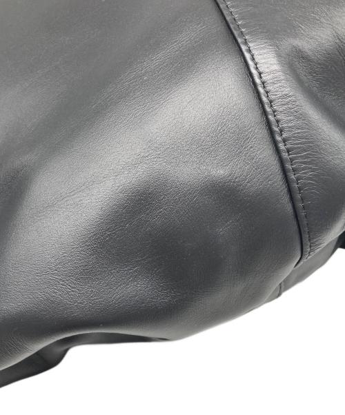 EAR（イア）EAR (イア) タッセルトートバッグ ブラックの古着・服飾アイテム
