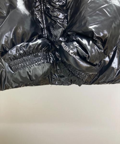Calvin Klein Jeans（カルバンクラインジーンズ）Calvin Klein Jeans (カルバンクラインジーンズ) 中綿ジャケット ブラック サイズ:Sの古着・服飾アイテム