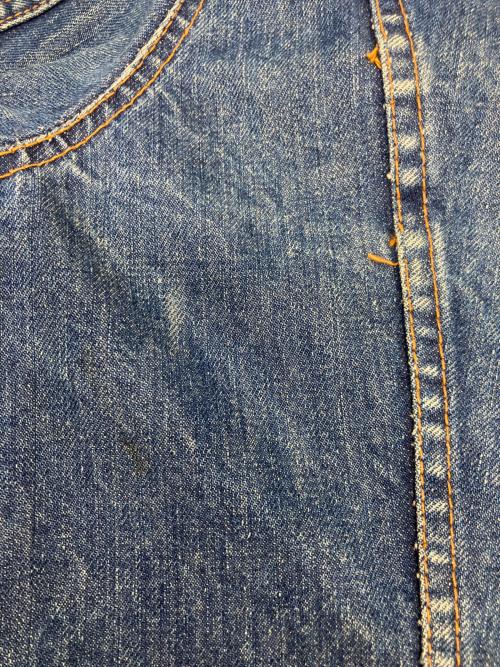 LEVI'S（リーバイス）LEVI'S (リーバイス) 4THデニムジャケット インディゴ サイズ:44の古着・服飾アイテム