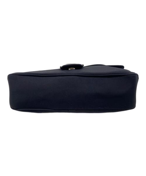 Salvatore Ferragamo（サルヴァトーレ フェラガモ）Salvatore Ferragamo (サルヴァトーレ フェラガモ) ワンショルダーバッグ ブラックの古着・服飾アイテム