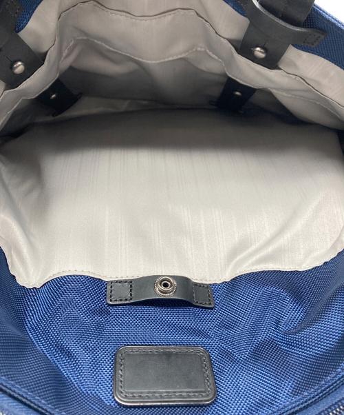 TUMI（トゥミ）TUMI (トゥミ) ビジネストートバッグ ネイビーの古着・服飾アイテム