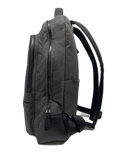 TUMI（トゥミ）TUMI (トゥミ) HARRISON BRADNER BACKPACK グレーの古着・服飾アイテム