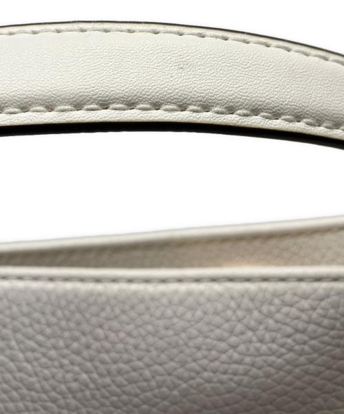 MICHAEL KORS（マイケルコース）MICHAEL KORS (マイケルコース) バケットバッグ スモール ホワイトの古着・服飾アイテム