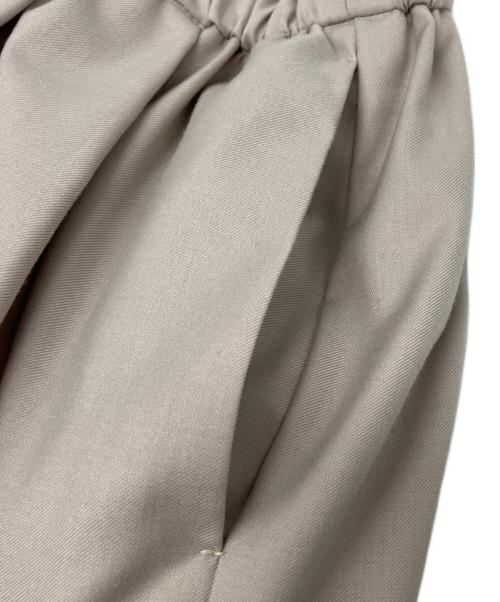 mizuiro-ind（ミズイロインド）mizuiro-ind (ミズイロインド) wide tuck PT ベージュ サイズ:FREEの古着・服飾アイテム