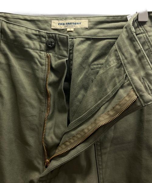 F.O.B FACTORY（エフオービー ファクトリー）F.O.B FACTORY (エフオービー ファクトリー) ベイカーパンツ タイプ2 オリーブ サイズ:LLの古着・服飾アイテム