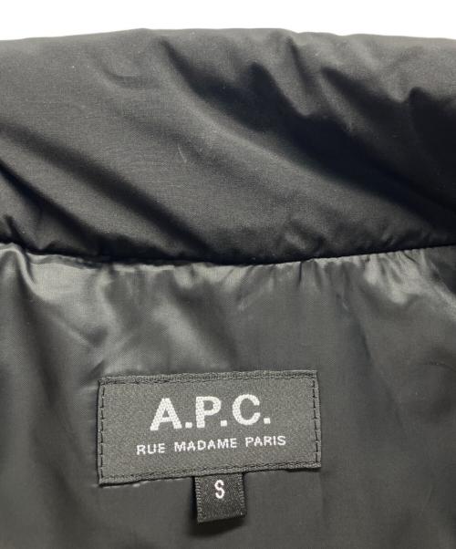 A.P.C.（アーペーセー）A.P.C. (アーペーセー) GILET RAYMOND 24A ベスト ブラック サイズ:Sの古着・服飾アイテム