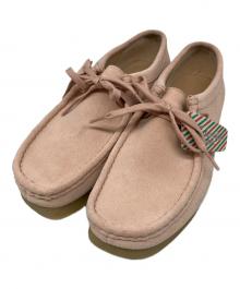 CLARKS（クラークス）の古着「Wallabee EVO」｜ピンク