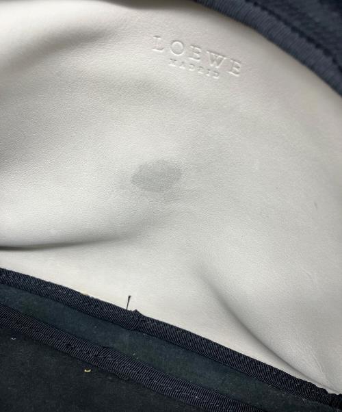 LOEWE（ロエベ）LOEWE (ロエベ) アナグラムショルダーバッグ ベージュの古着・服飾アイテム