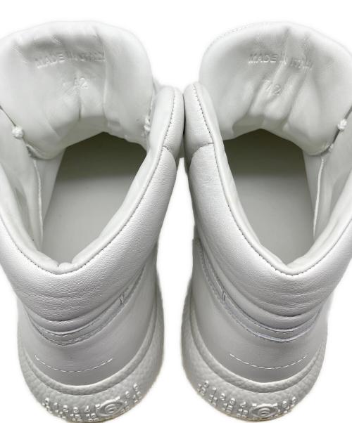 MM6 Maison Margiela（エムエムシックスメゾンマルジェラ）MM6 Maison Margiela (エムエムシックスメゾンマルジェラ) ハイカットレザースニーカー ホワイト サイズ:42の古着・服飾アイテム