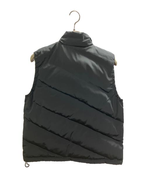 BURBERRY GOLF（バーバリーゴルフ）BURBERRY GOLF (バーバリーゴルフ) リバーシブルノバチェックダウンベスト ベージュ サイズ:ⅬⅬの古着・服飾アイテム