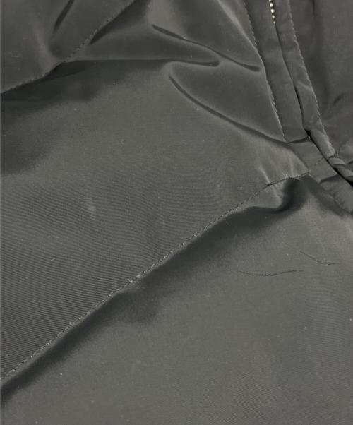 BURBERRY GOLF（バーバリーゴルフ）BURBERRY GOLF (バーバリーゴルフ) リバーシブルノバチェックダウンベスト ベージュ サイズ:ⅬⅬの古着・服飾アイテム