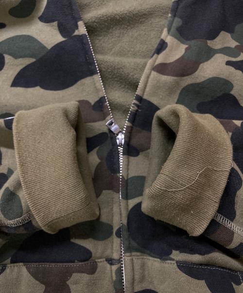 A BATHING APE（アベイシングエイプ）A BATHING APE (アベイシングエイプ) 1st camo shark full zip グリーン サイズ:Mの古着・服飾アイテム