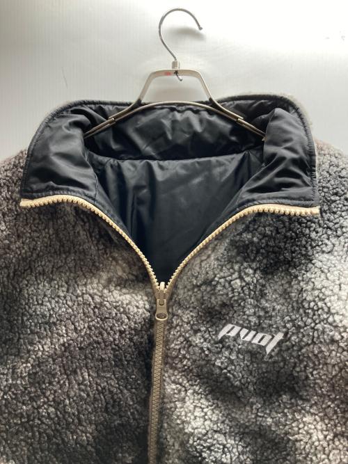 PVOT（ピボット）pvot (ピボット) CREW STADIUM REVERSIBLE JACKET グレー サイズ:Ⅼの古着・服飾アイテム