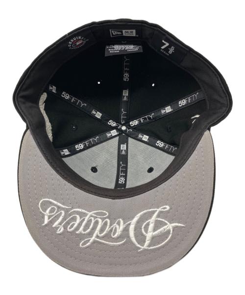 New Era（ニューエラ）New Era (ニューエラ) BORN X RAISED (ボーン レイズド) Mr.Cartoon (ミスターカートゥーン) キャップ ブラックの古着・服飾アイテム