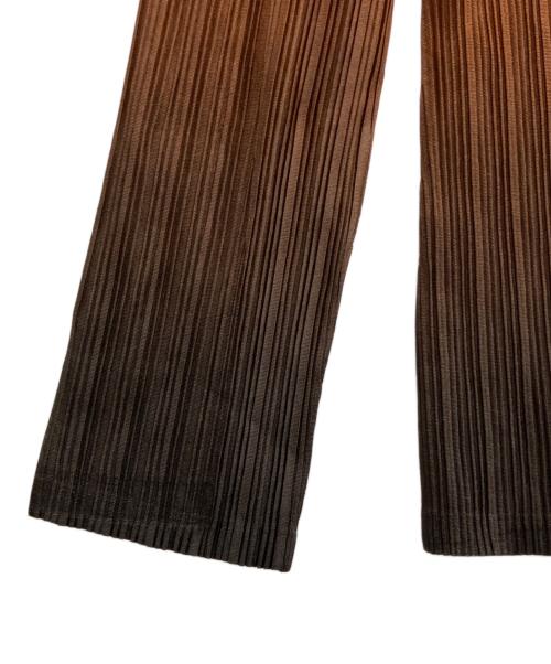 PLEATS PLEASE（プリーツプリーズ）PLEATS PLEASE (プリーツプリーズ) グラデーションカットソー オレンジ×ブラウン サイズ:3の古着・服飾アイテム
