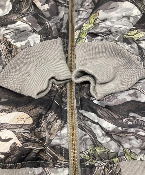 A BATHING APE（アベイシングエイプ）A BATHING APE (アベイシングエイプ) TREE EDGE CAMO BOMBER JACKET グレー サイズ:Mの古着・服飾アイテム