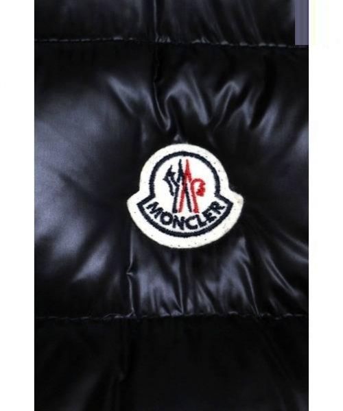 MONCLER（モンクレール）MONCLER (モンクレール) ダウンベスト ブラック サイズ:SIZE 3 BARTHOLOMEの古着・服飾アイテム