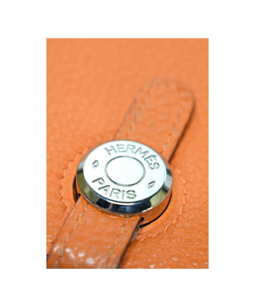 HERMES（エルメス）HERMES (エルメス) ドゴンコンパクト オレンジの古着・服飾アイテム