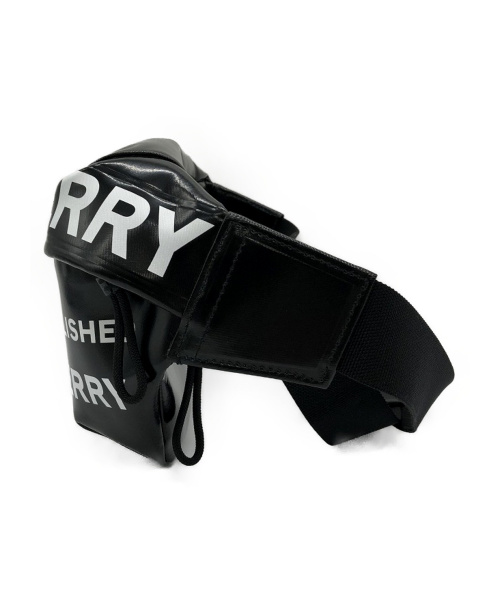 BURBERRY（バーバリー）BURBERRY (バーバリーズ) ウエストバッグ ブラックの古着・服飾アイテム