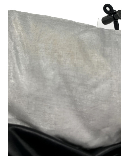 MONCLER（モンクレール）MONCLER (モンクレール) ダウンジャケット シルバーの古着・服飾アイテム