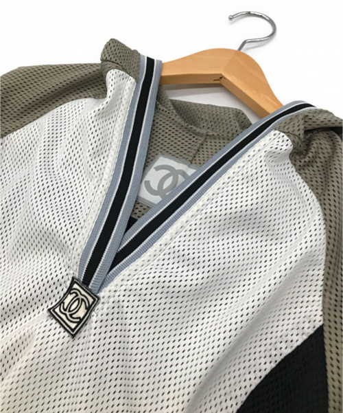 CHANEL（シャネル）CHANEL (シャネル) 半袖メッシュカットソー ライトグレー サイズ:38の古着・服飾アイテム