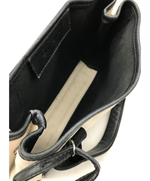 BALENCIAGA（バレンシアガ）BALENCIAGA (バレンシアガ) ショルダーバッグ ベージュ 390346-1081 A538735の古着・服飾アイテム