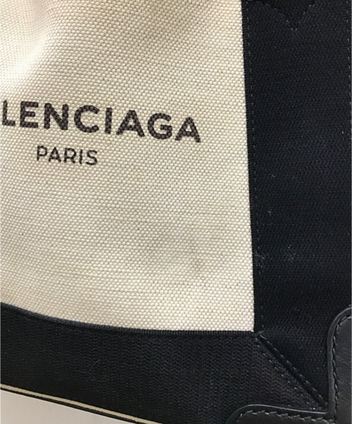 BALENCIAGA（バレンシアガ）BALENCIAGA (バレンシアガ) ショルダーバッグ ベージュ 390346-1081 A538735の古着・服飾アイテム
