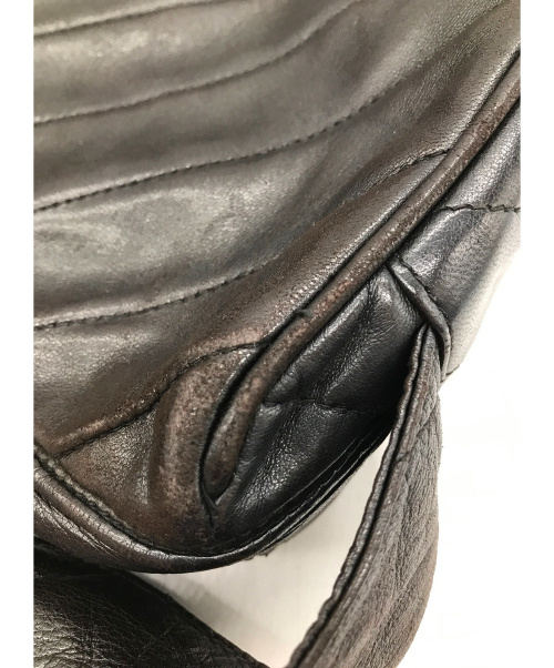 CHANEL（シャネル）CHANEL (シャネル) ヴィンテージシャネルタッセルショルダーバッグ ブラック サイズ:表記なし 3485994の古着・服飾アイテム
