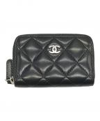 CHANELシャネル）の古着「マトラッセ クラシック ジップ コインパース」｜ブラック