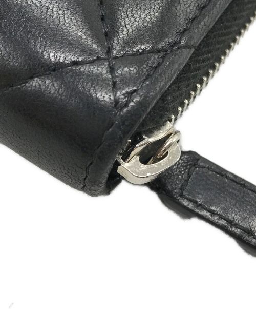 CHANEL（シャネル）CHANEL (シャネル) マトラッセ クラシック ジップ コインパース ブラックの古着・服飾アイテム