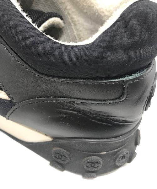CHANEL（シャネル）CHANEL (シャネル) スウェードコンビナイロンローカットスニーカー ブラック サイズ:SIZE 42の古着・服飾アイテム