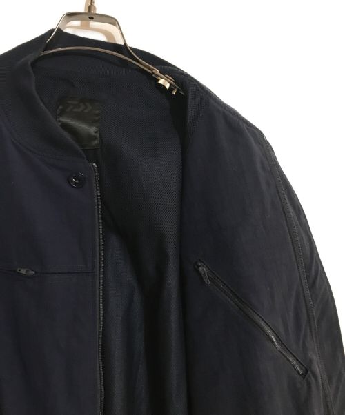 DAIWA PIER39（ダイワ ピア39）DAIWA PIER39 (ダイワ ピア39) Tech West Side Cap Shoulder/テック ウェスト サイド キャップ ショルダー ジャケット ネイビー サイズ:Lの古着・服飾アイテム