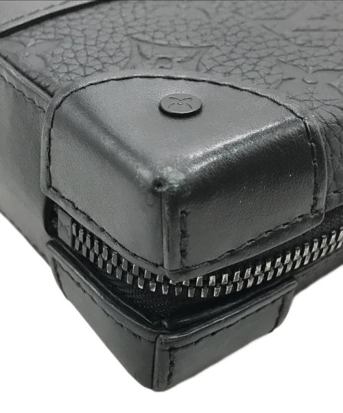 LOUIS VUITTON（ルイ ヴィトン）LOUIS VUITTON (ルイ ヴィトン) ソフトトランク・ウォレット ブラックの古着・服飾アイテム