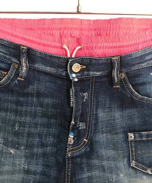 DSQUARED2（ディースクエアード）DSQUARED2 (ディースクエアード) フェイクレイヤードデニムショーツ インディゴ サイズ:42の古着・服飾アイテム